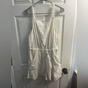 american eagle romper size L
